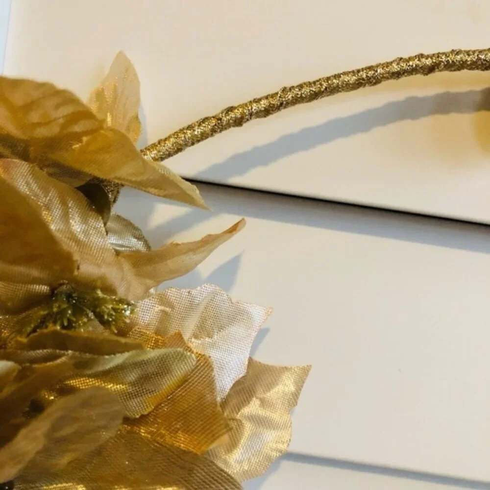 Gold Leaf Sparkle Metallic Fancy Floral Decor Christmas NYE Holiday Wreath - Picture 2 of 4